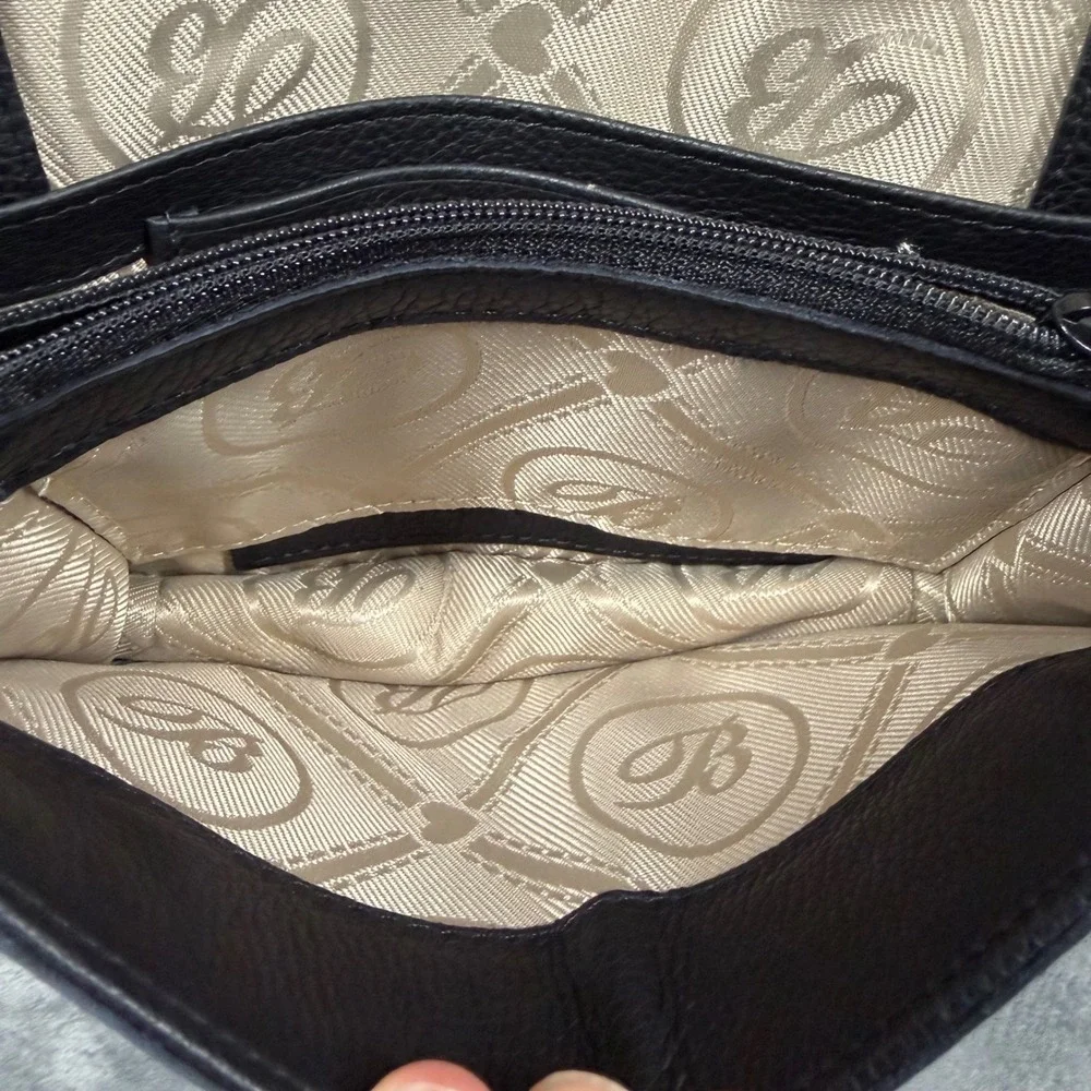 Brighton Ferrara Pouch Crossbody Bag Medallion Silver‎ Chain Strap Whipstitch